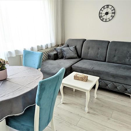 Ferienwohnung Gustowna Przystan Na Plaze I Sopot Danzig Exterior foto
