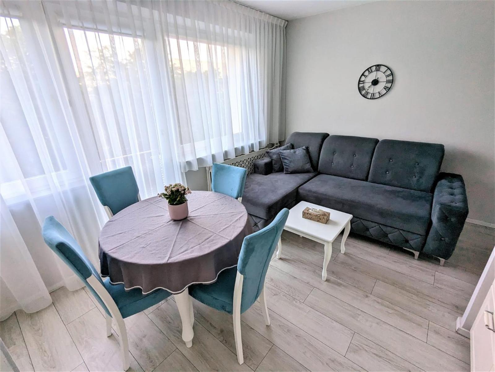 Ferienwohnung Gustowna Przystan Na Plaze I Sopot Danzig Exterior foto